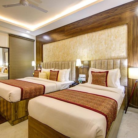 Hotel Deluxe Stay Inn - Near Delhi Airport 新德里 外观 照片