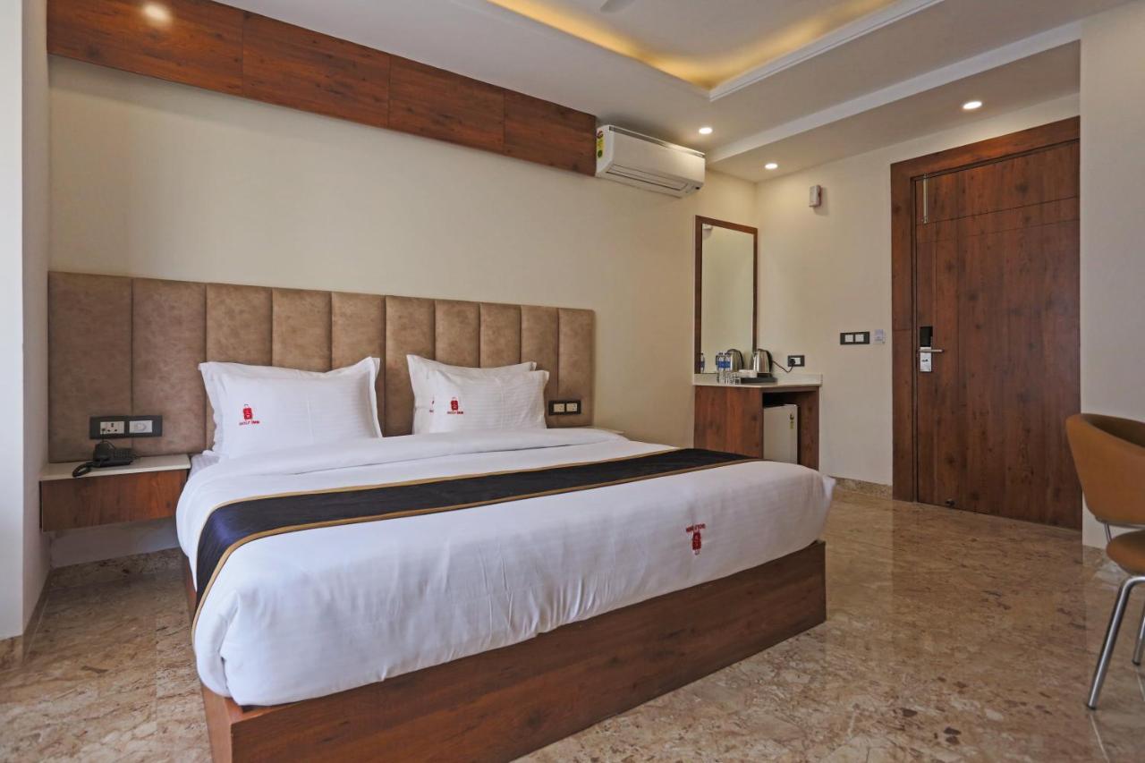Hotel Deluxe Stay Inn - Near Delhi Airport 新德里 外观 照片