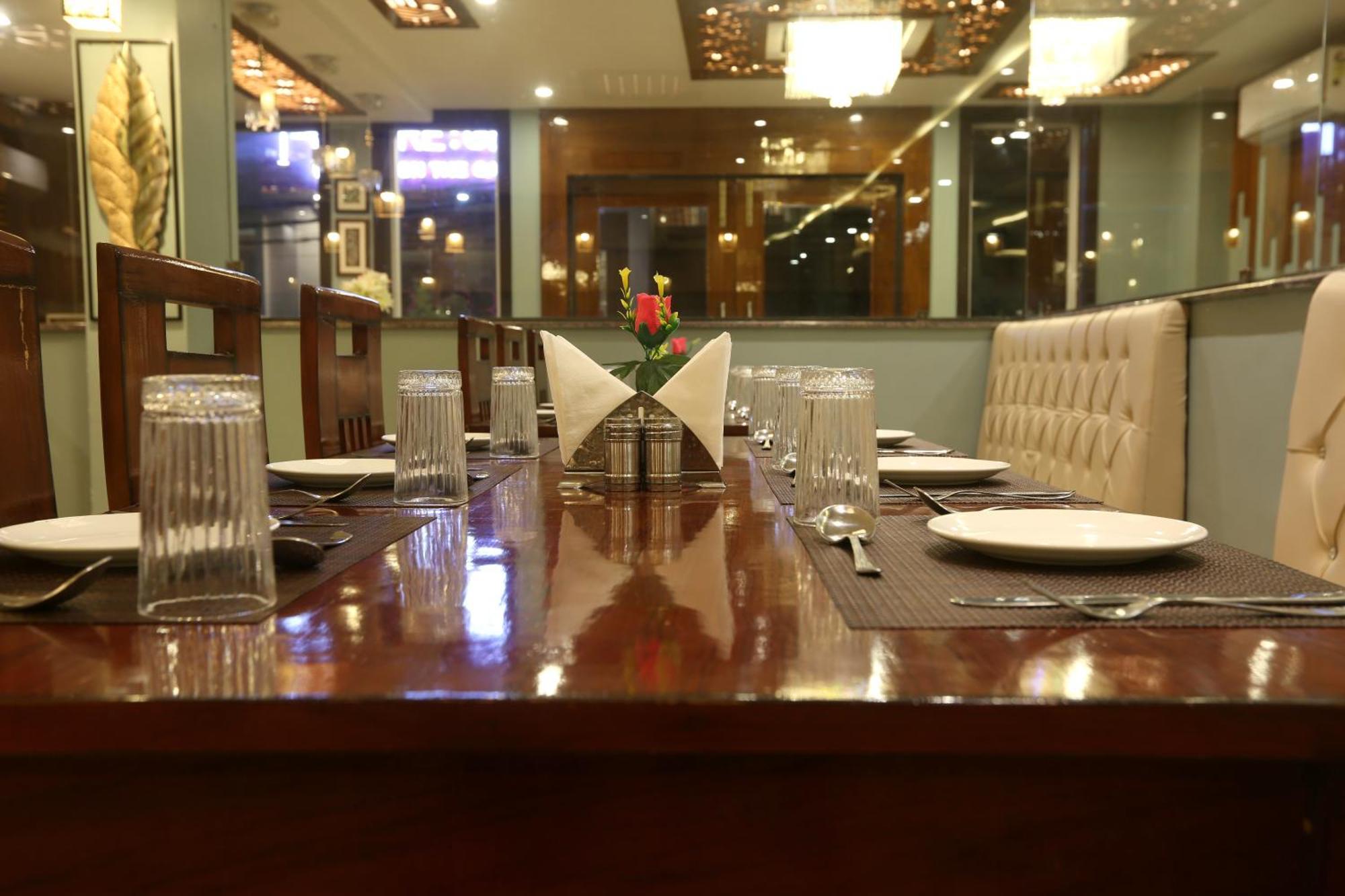 Hotel Deluxe Stay Inn - Near Delhi Airport 新德里 外观 照片
